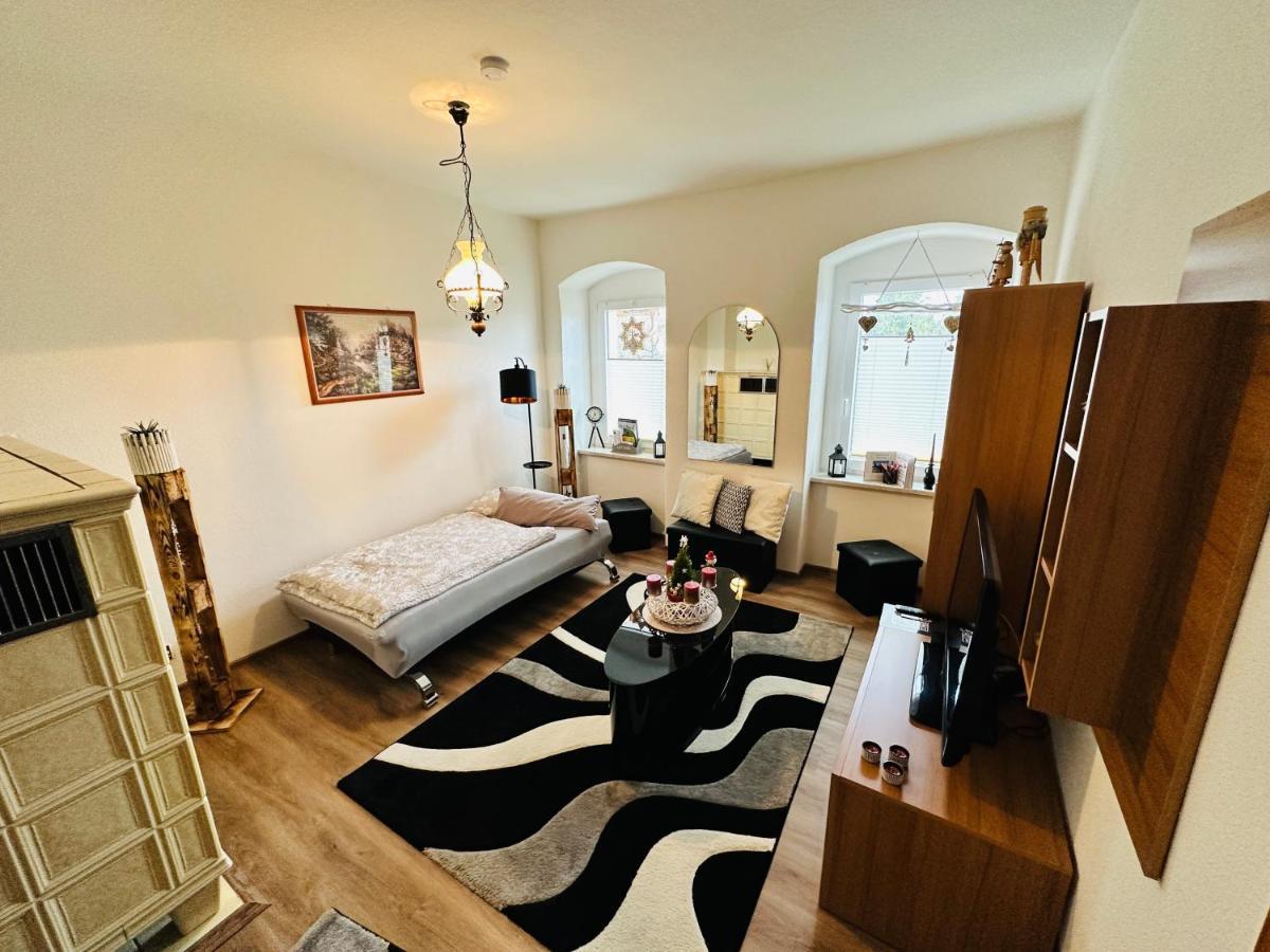 Gemuetliche Wohnung In Gruenhainichen Erzgebirge Grunhainichen Exterior foto